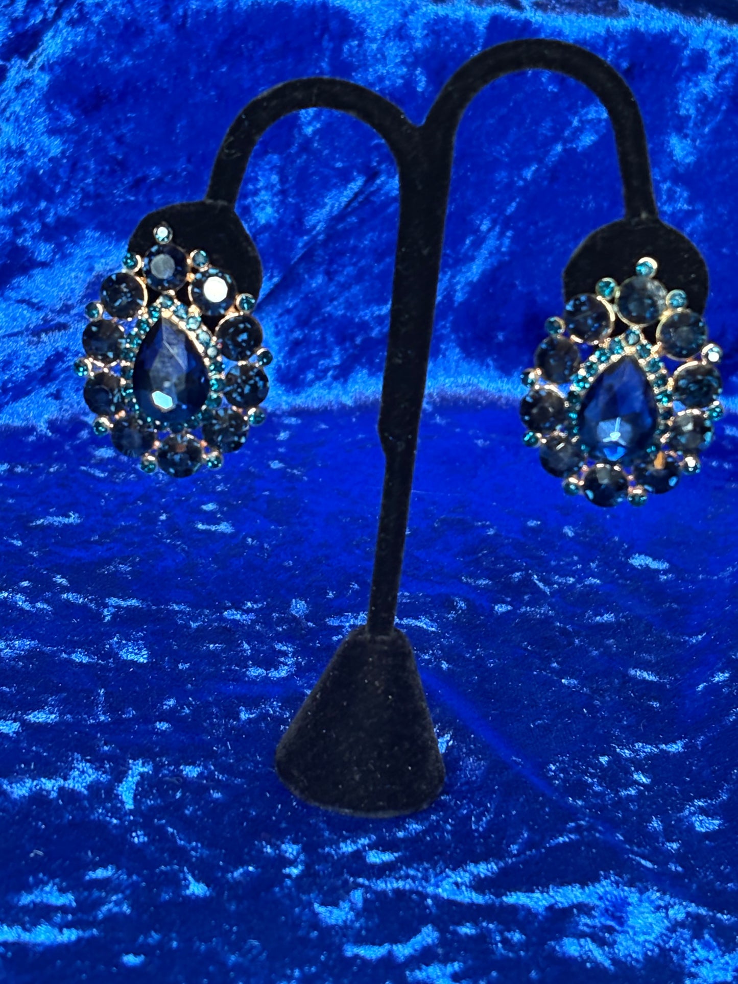 Tear Drop Clip-On Earrings
