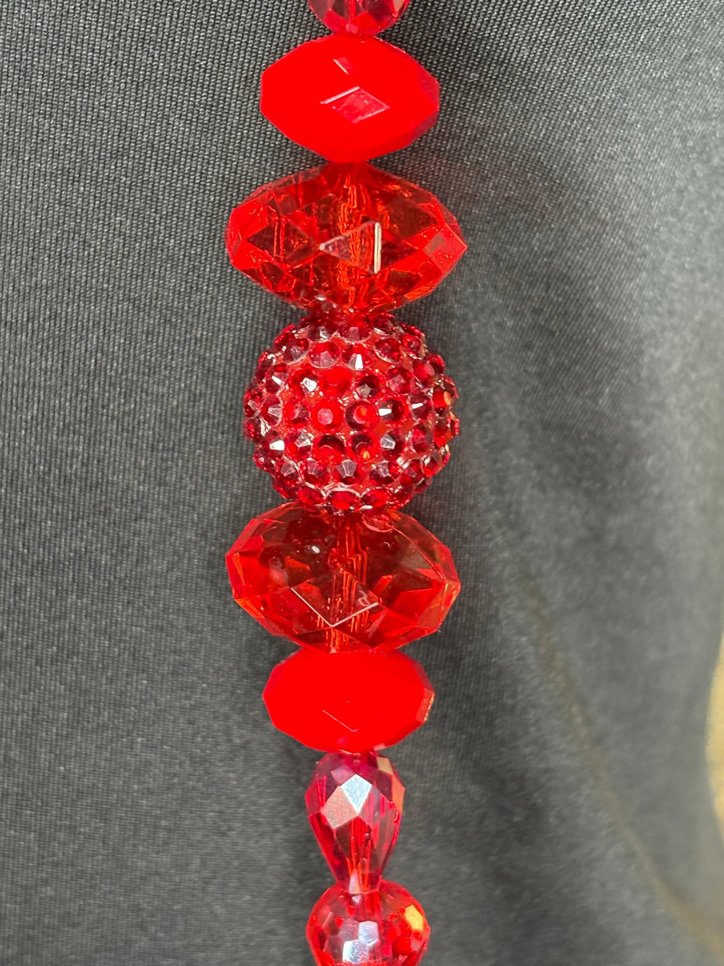 Red - Round