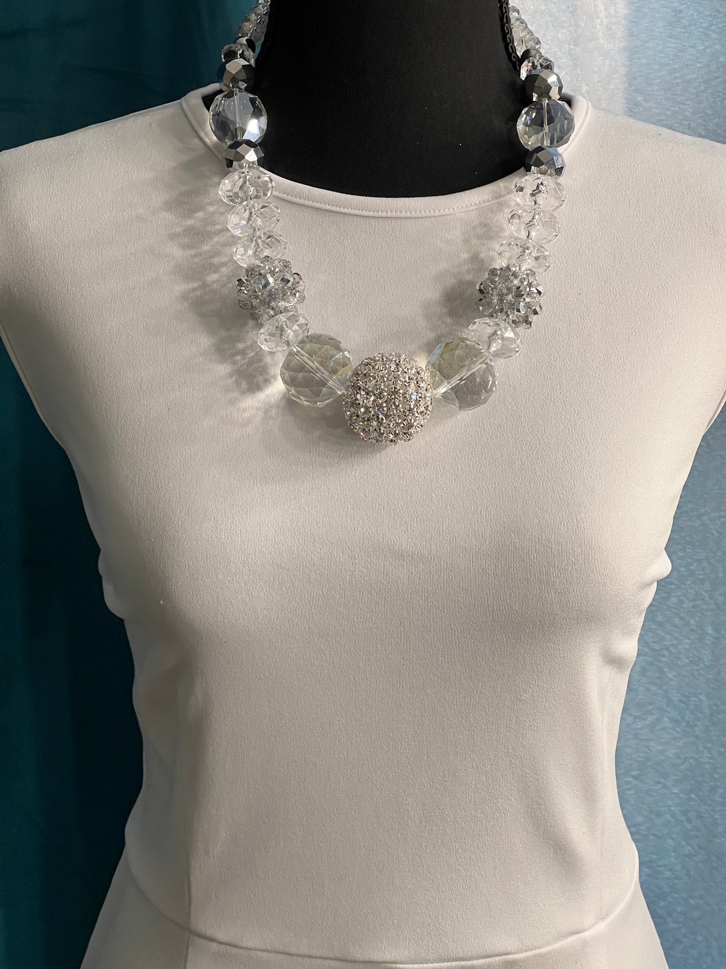 Clear & Silver - Round