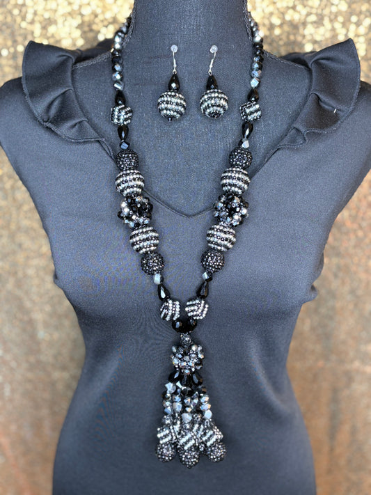 Black & Silver - Tassel