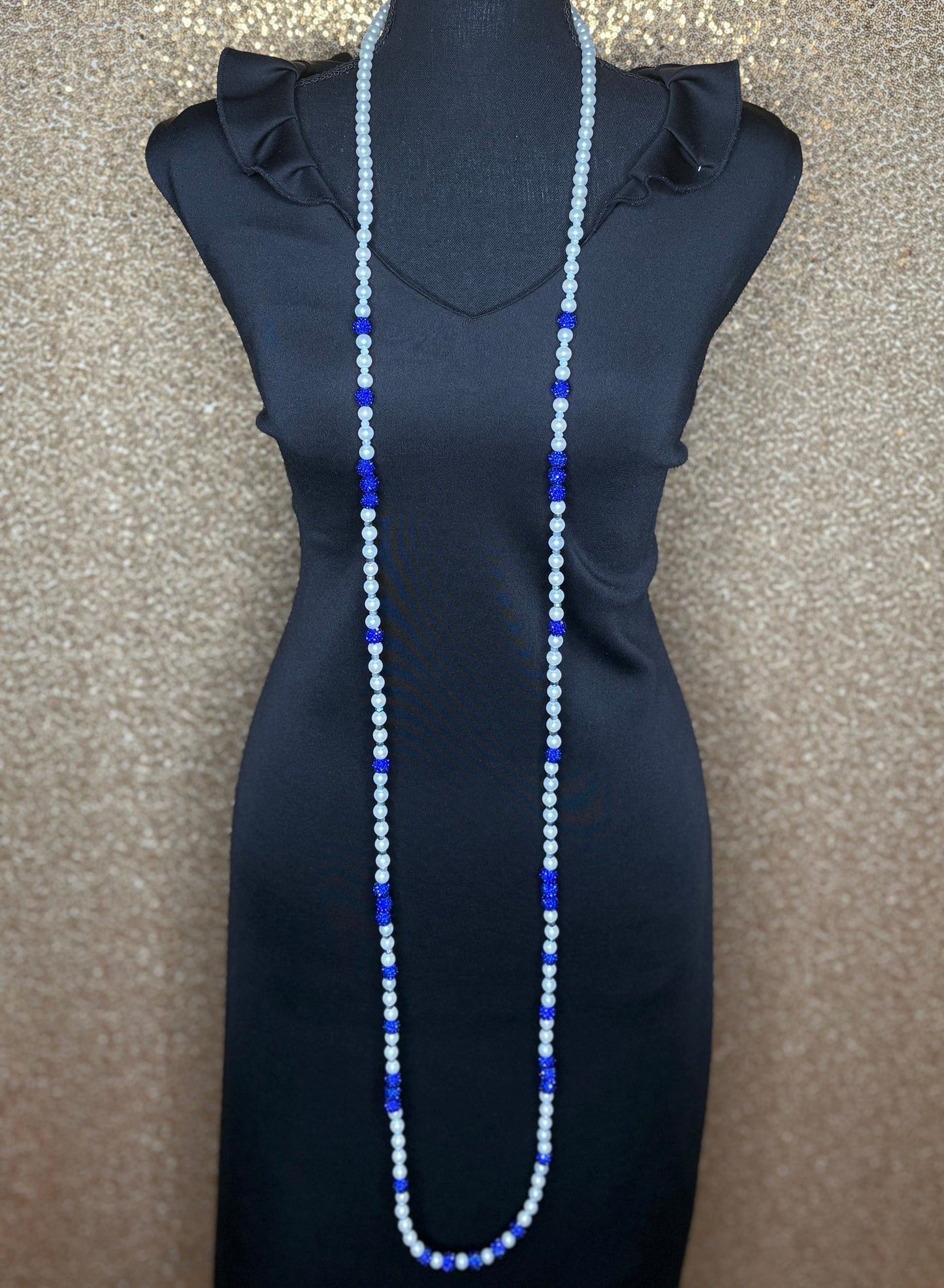 Blue & White - Round