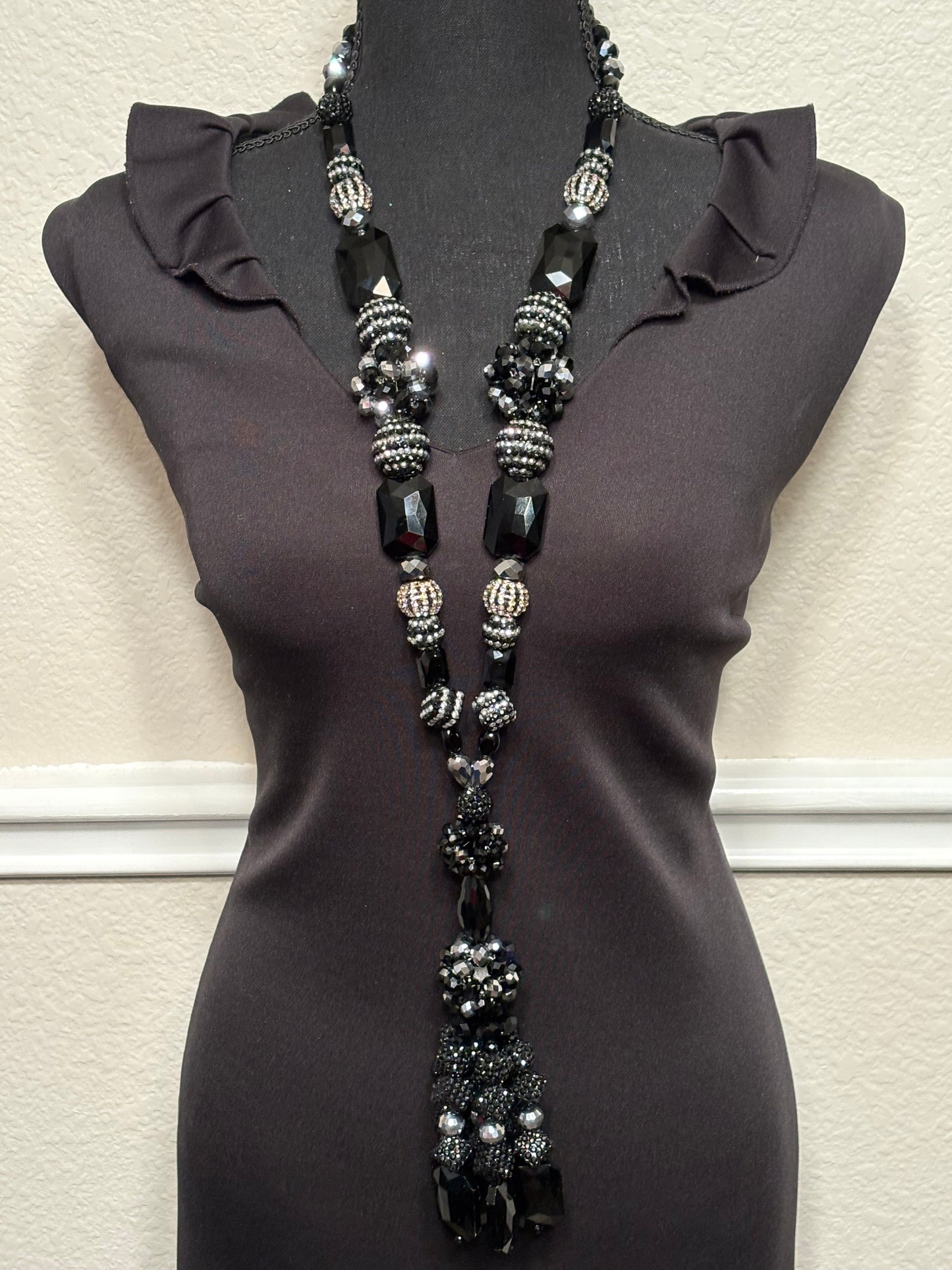 Black & Silver - Tassel