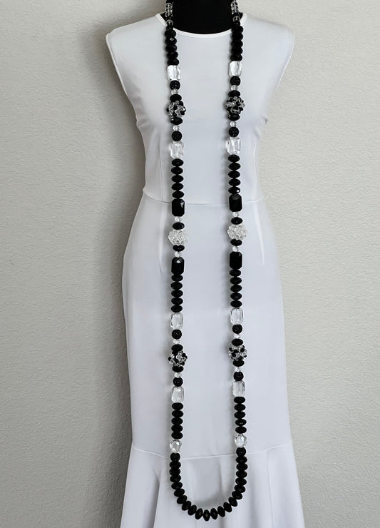 Black & Clear - Round