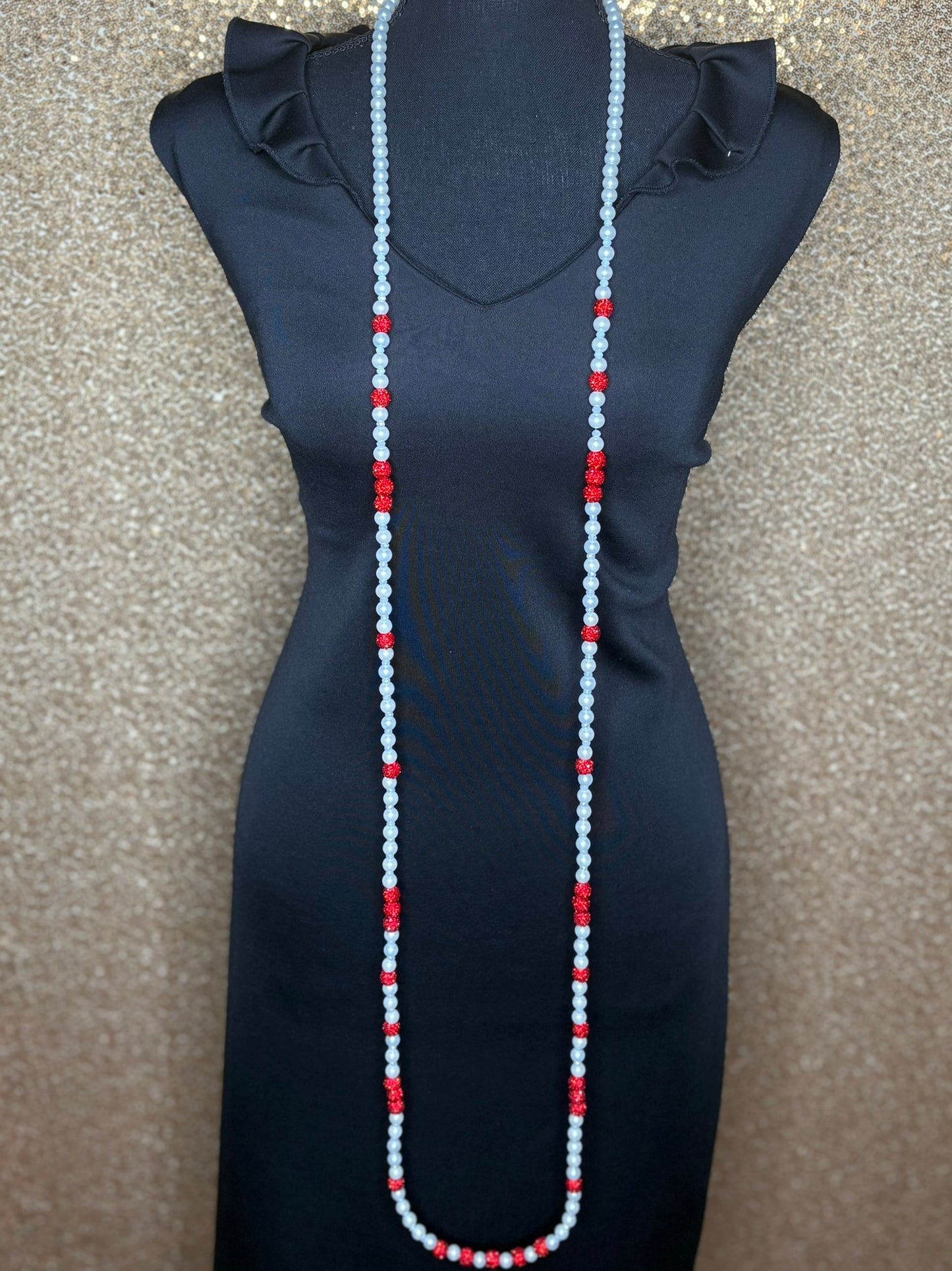 Red & White - Round