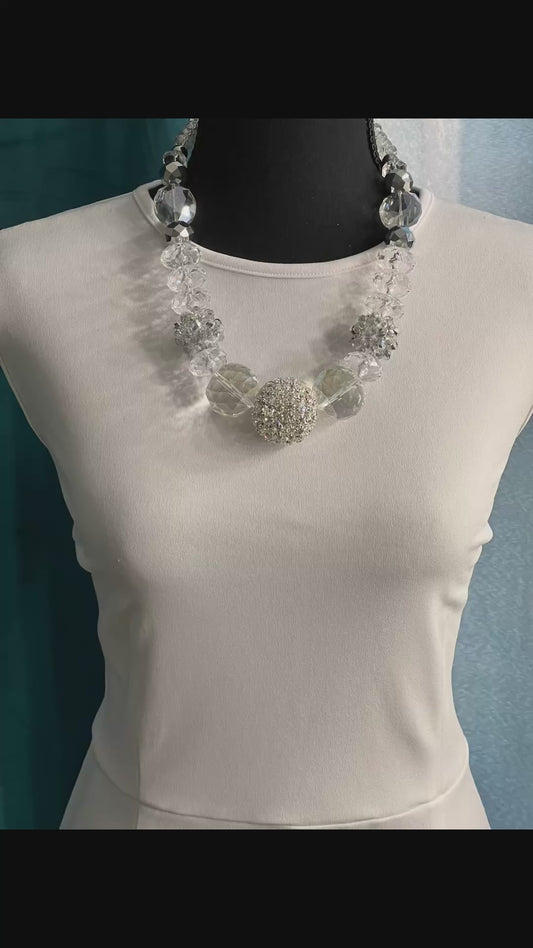 Clear & Silver - Round