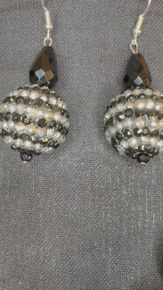 Black & Silver - Tassel